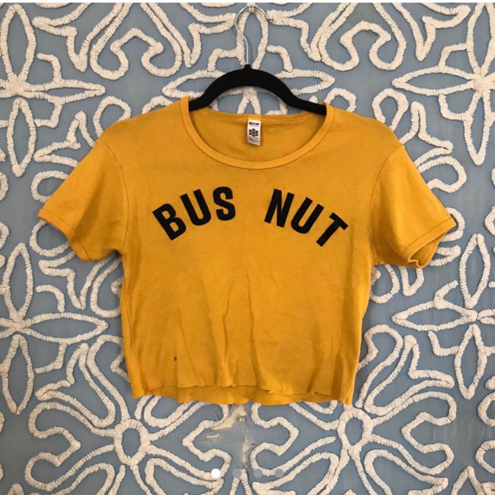 ✨SOLD✨ Bus Nut Tee